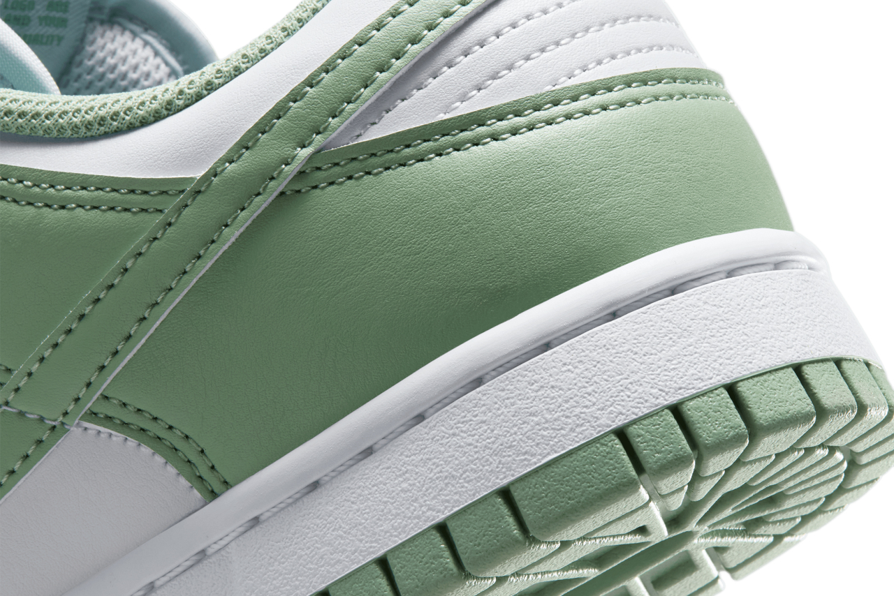 Nike Women's Dunk Low | Shelflife