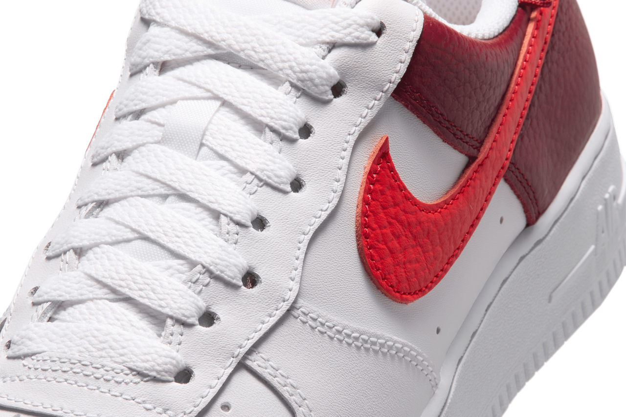 Nike Air Force 1 ホワイト/レッド Nike Women's Air Force 1 '07 'White & Team Red' | Shelflife