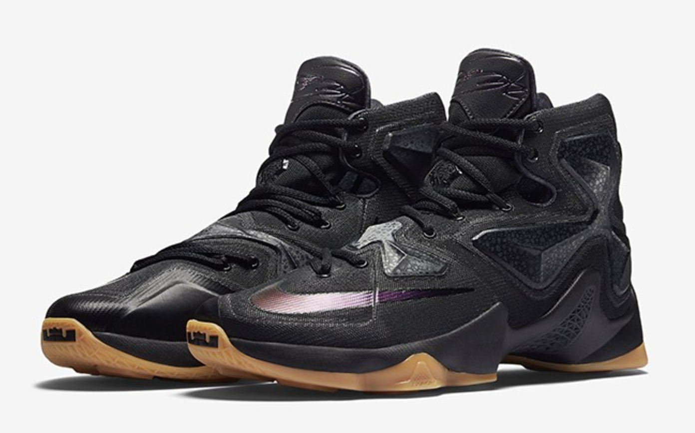 black and white lebron 13
