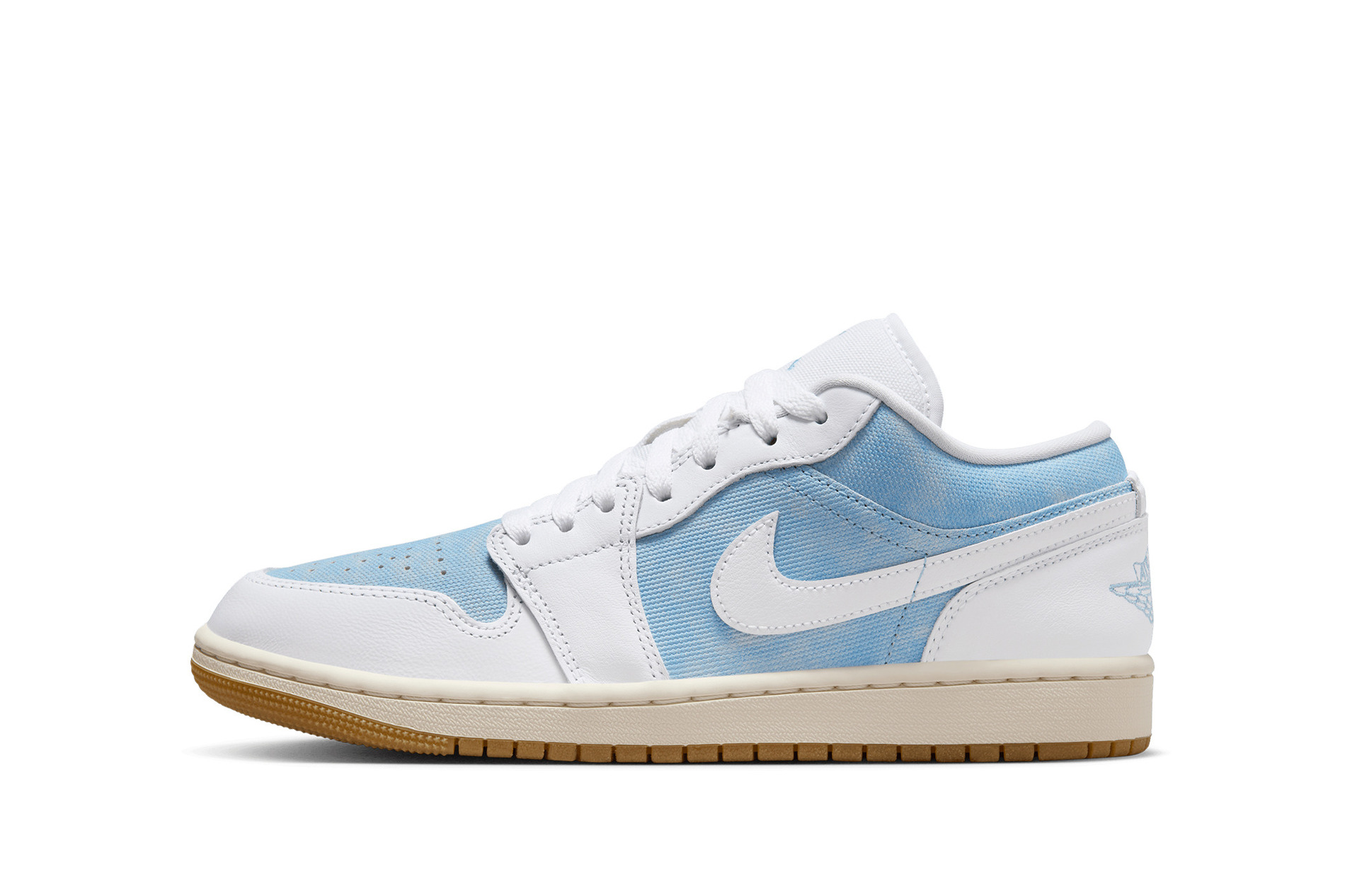 unc jordan 1 low women's