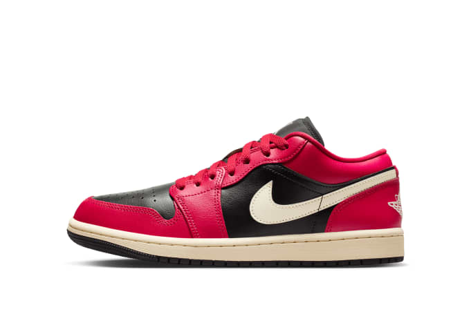 Air Jordan Women's Low 'Mystic Hibiscus Black'