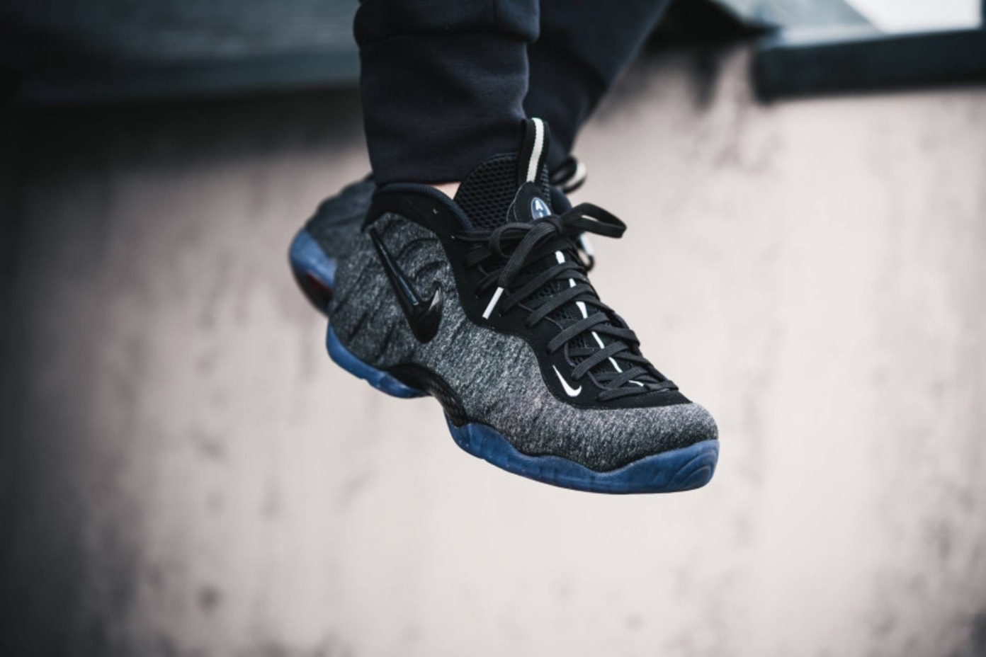 nike foamposite tech fleece