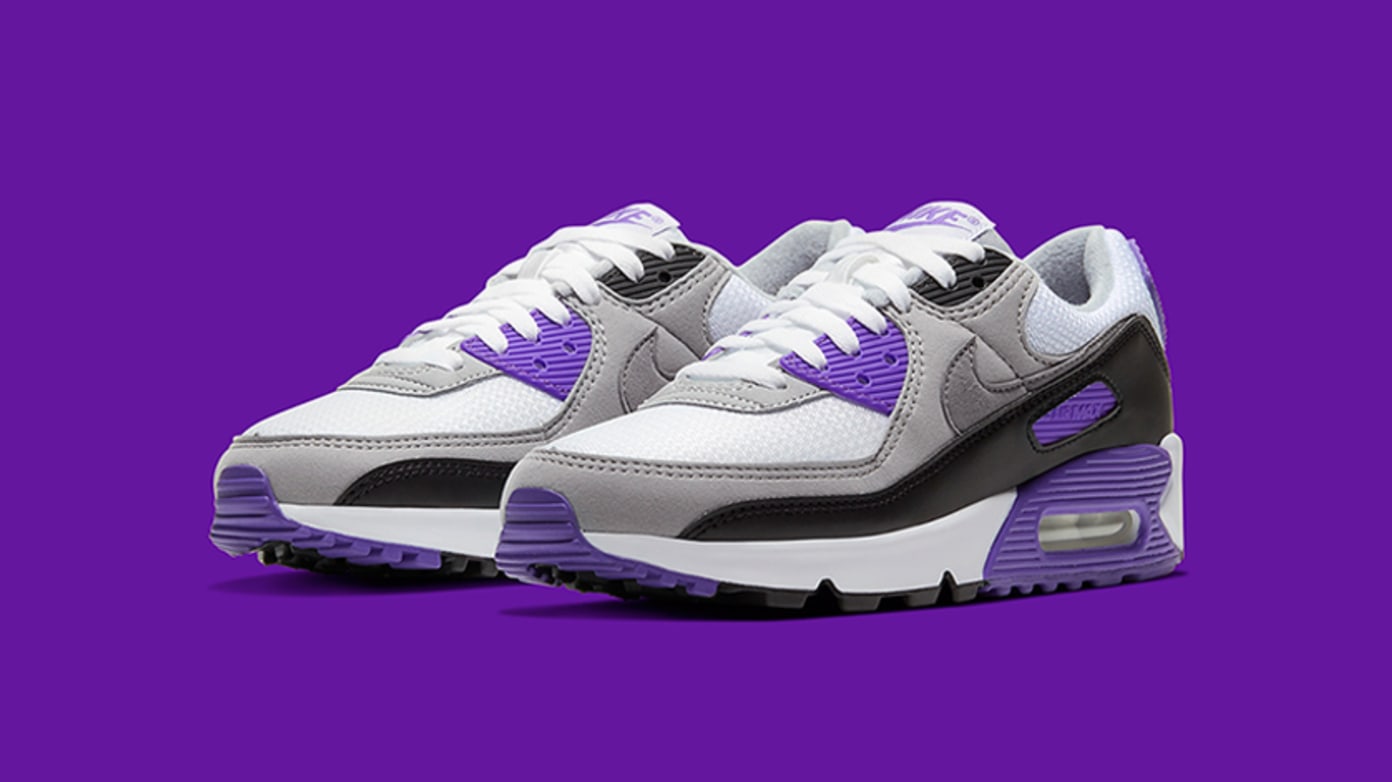 Купить кроссовки найк 90. Nike Air Max 90 Hyper grape. Nike Air Max 90 grape. Nike Air Max 90 og. Nike Air Max 90 Purple.