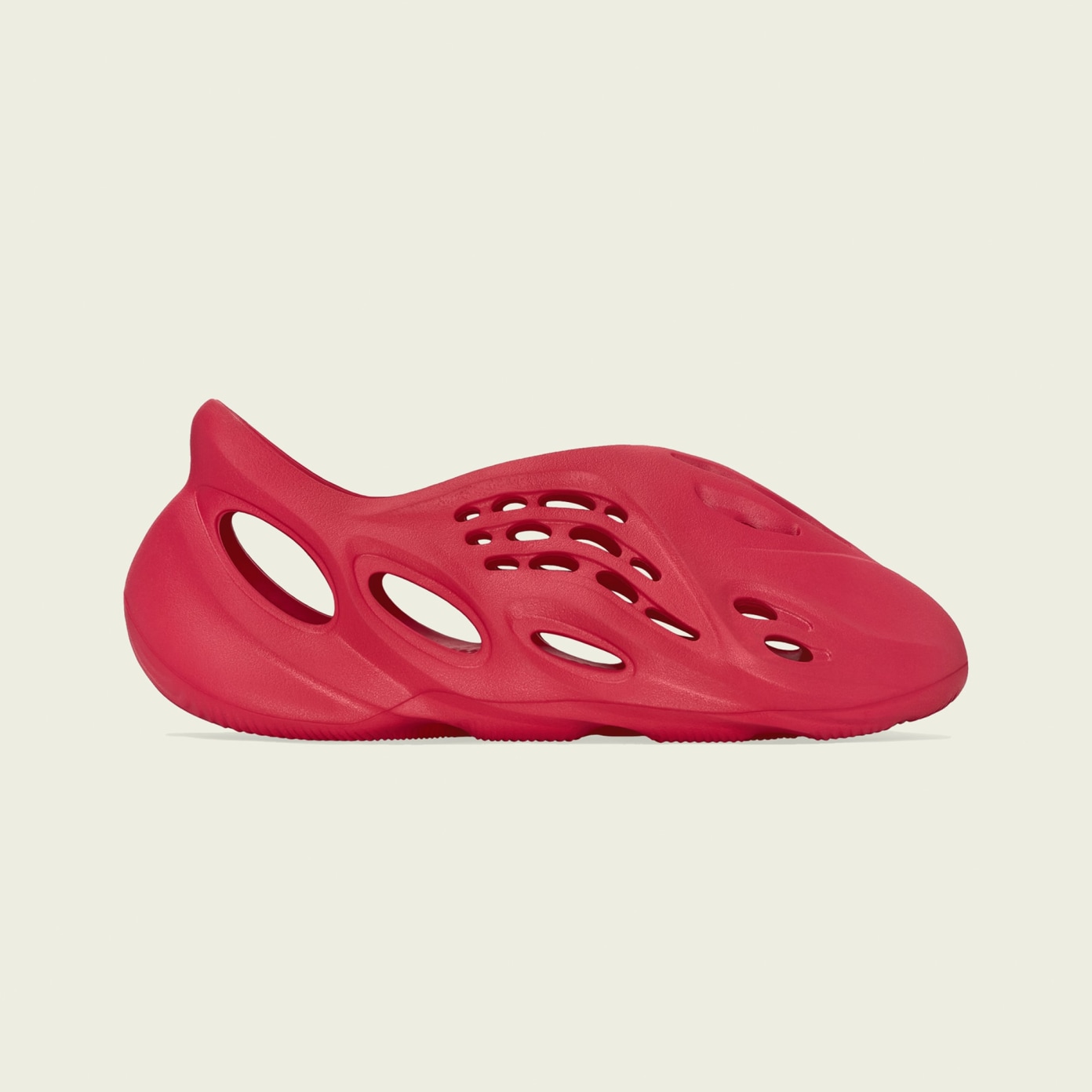 Red yeezy foams 2025