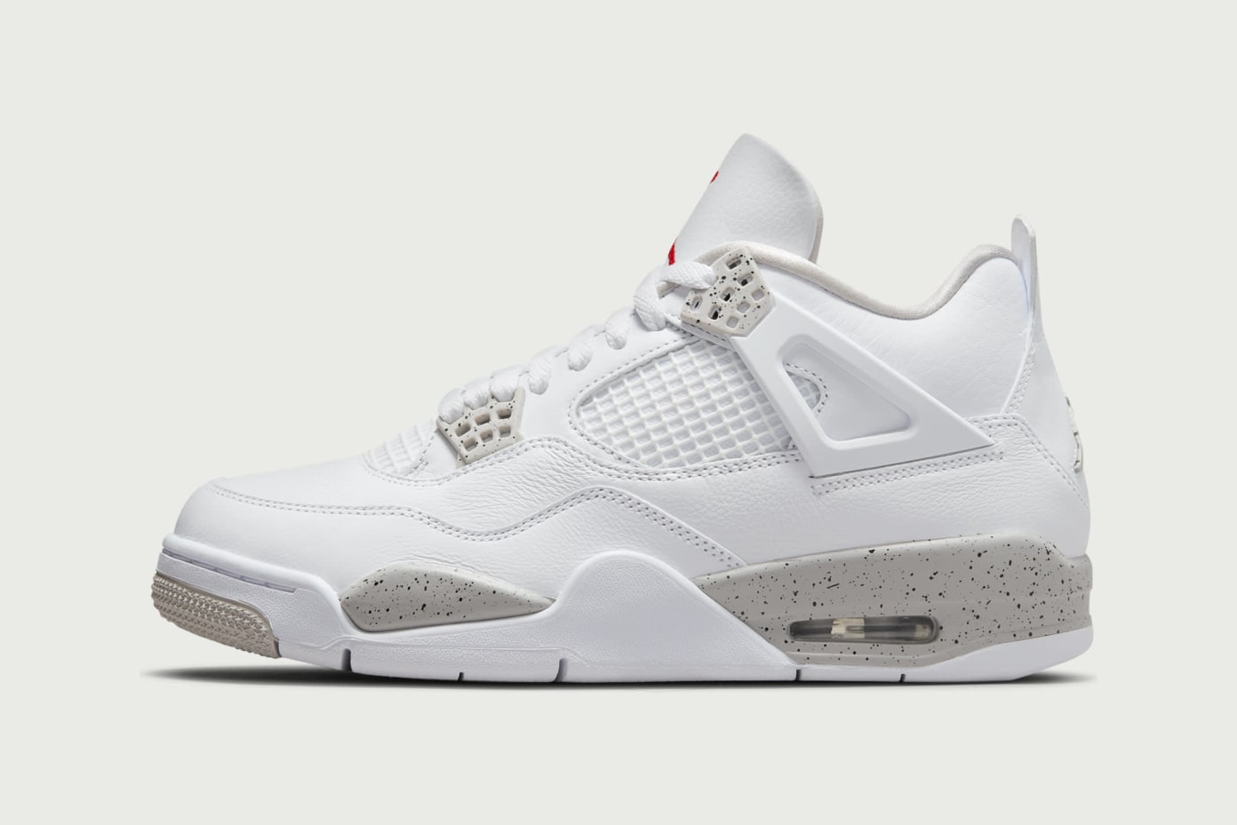 Air Jordan 4 Retro White Oreo Shelflife