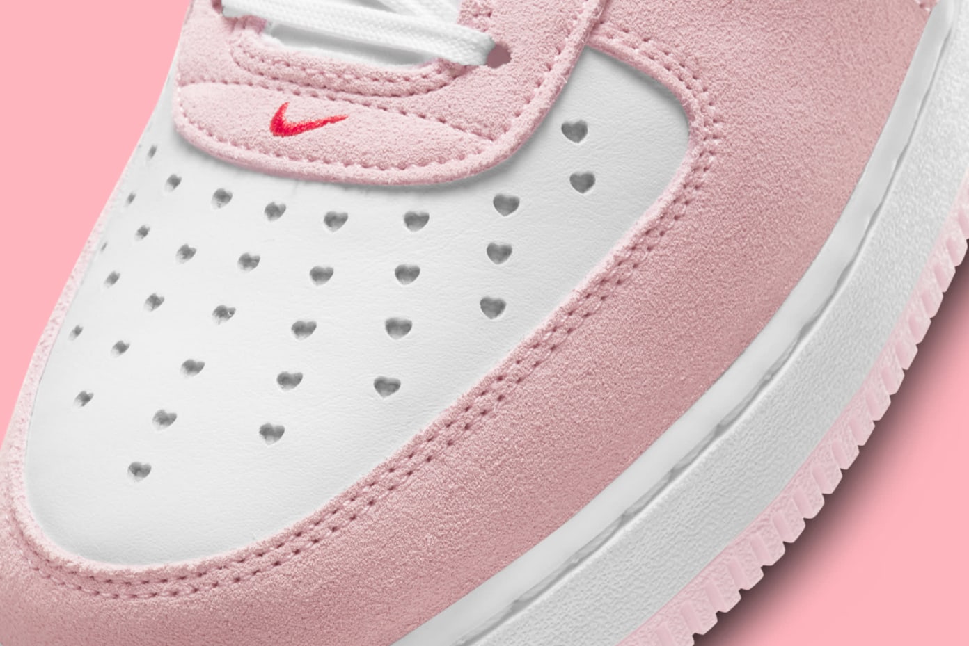 nike air force 1 vday