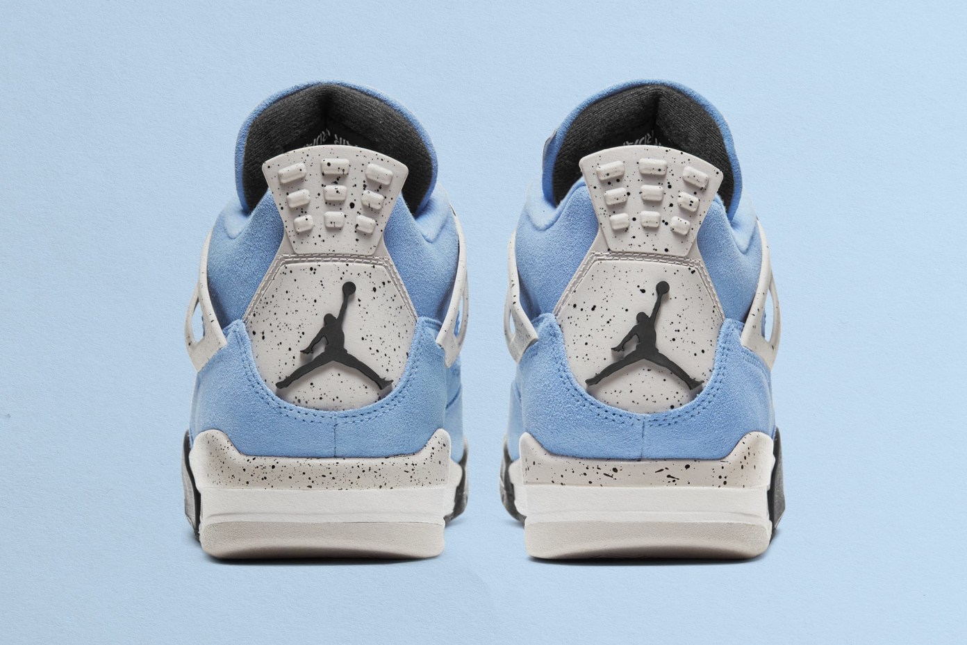 Air Jordan 4 Retro University Blue Shelflife