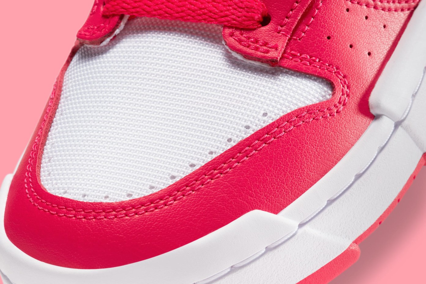 dunk low siren red