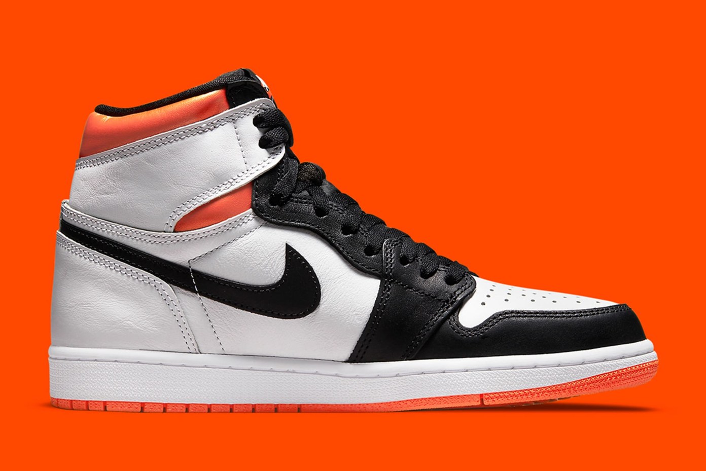 Air Jordan 1 Retro High OG Electro Orange Shelflife