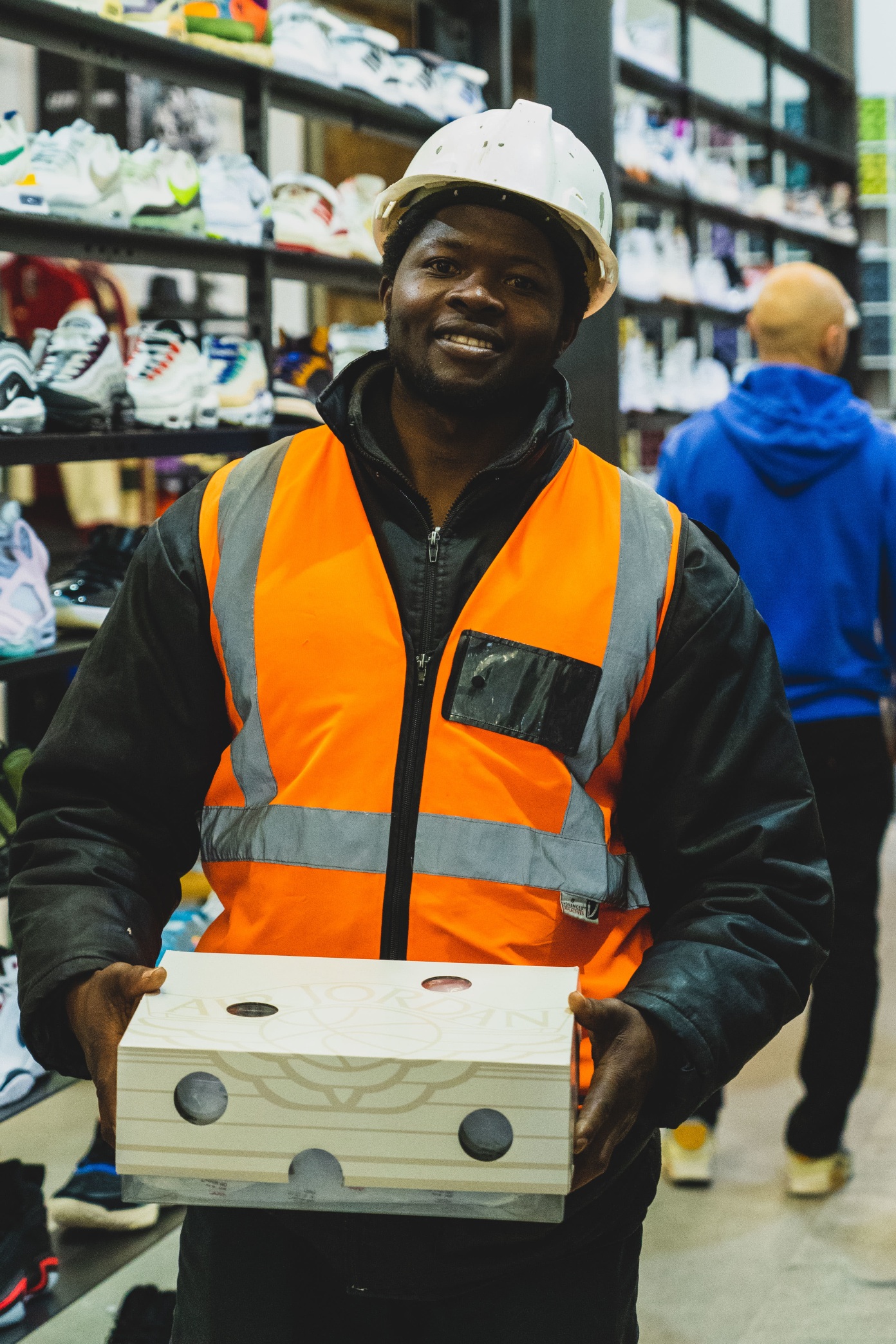 raffle jordan 4 off white