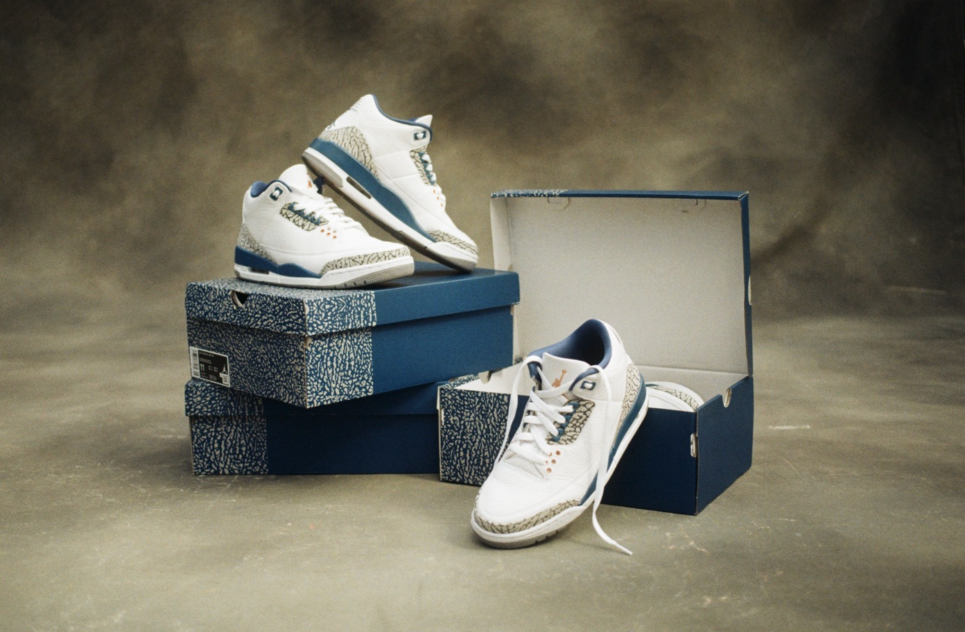 Air Jordan 3 'True Blue and Copper' Shelflife