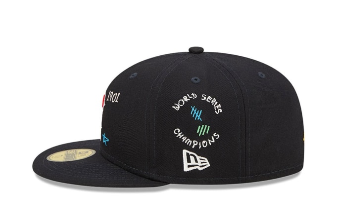 Boston Red Sox ALL-OVER SCRIBBLE Navy Fitted Hat by New Era