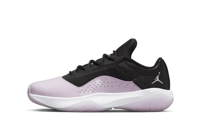 women black jordan 11