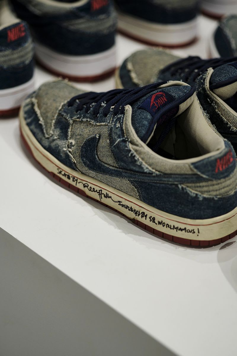 exclusive dunks
