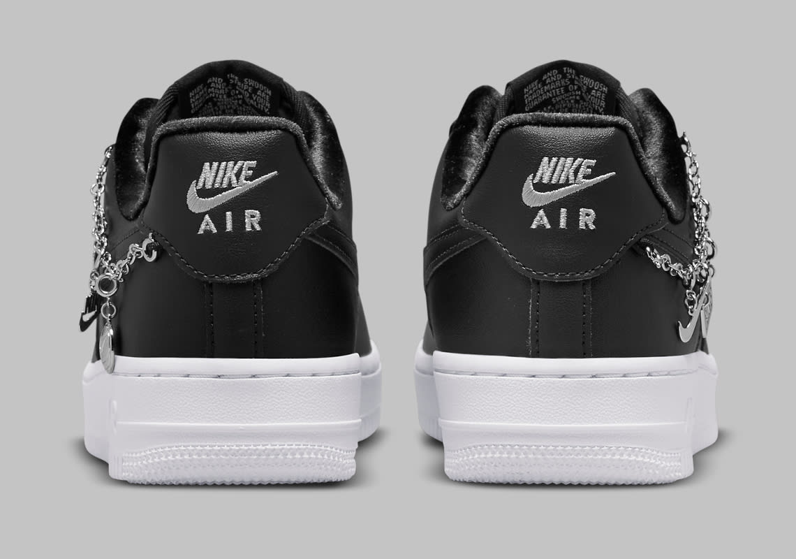 lucky charm nike air force 1