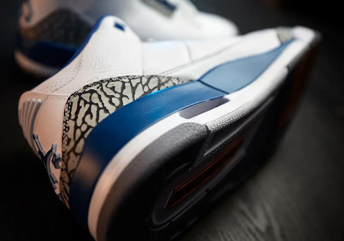 Air Jordan 3 'True Blue and Copper' Raffle Shelflife