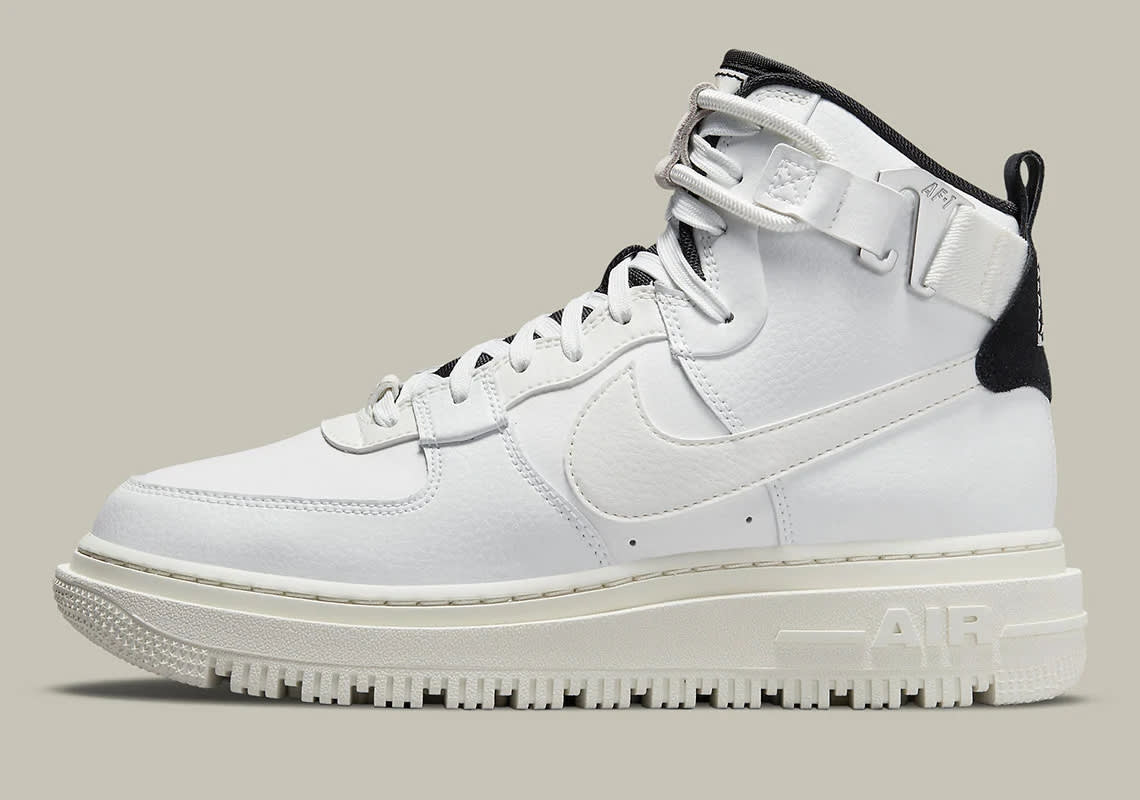 Nike Women's Air Force 1 High Utility 2.0 | Shelflife