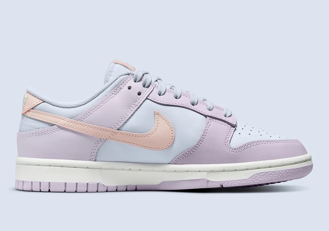 Pink blue and purple nike sales