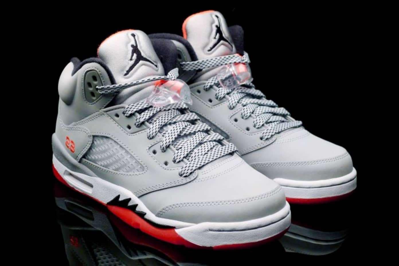 Air Jordan 5 GS Hot Lava