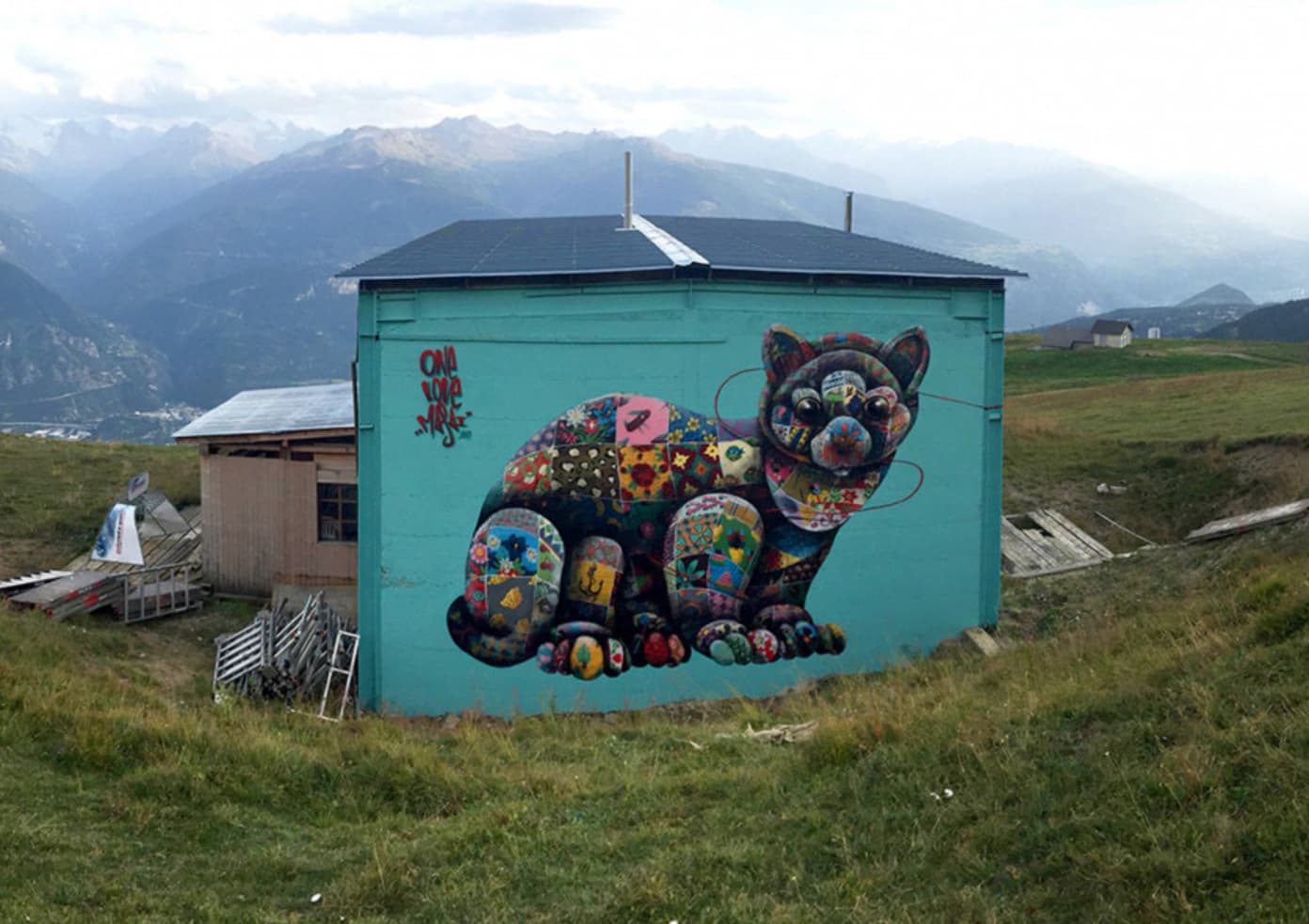 9 Unconventional Graffiti Spots Around the World