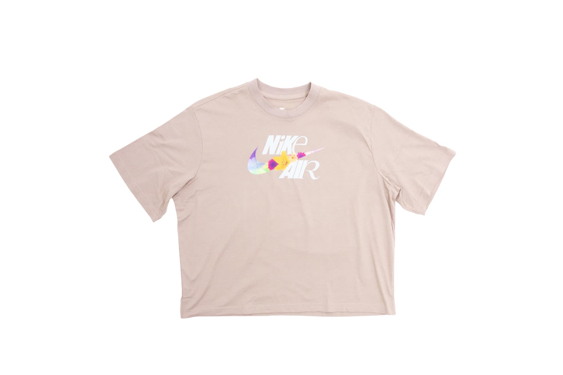 Nike Women's Sportswear Boxy Tee | Shelflife