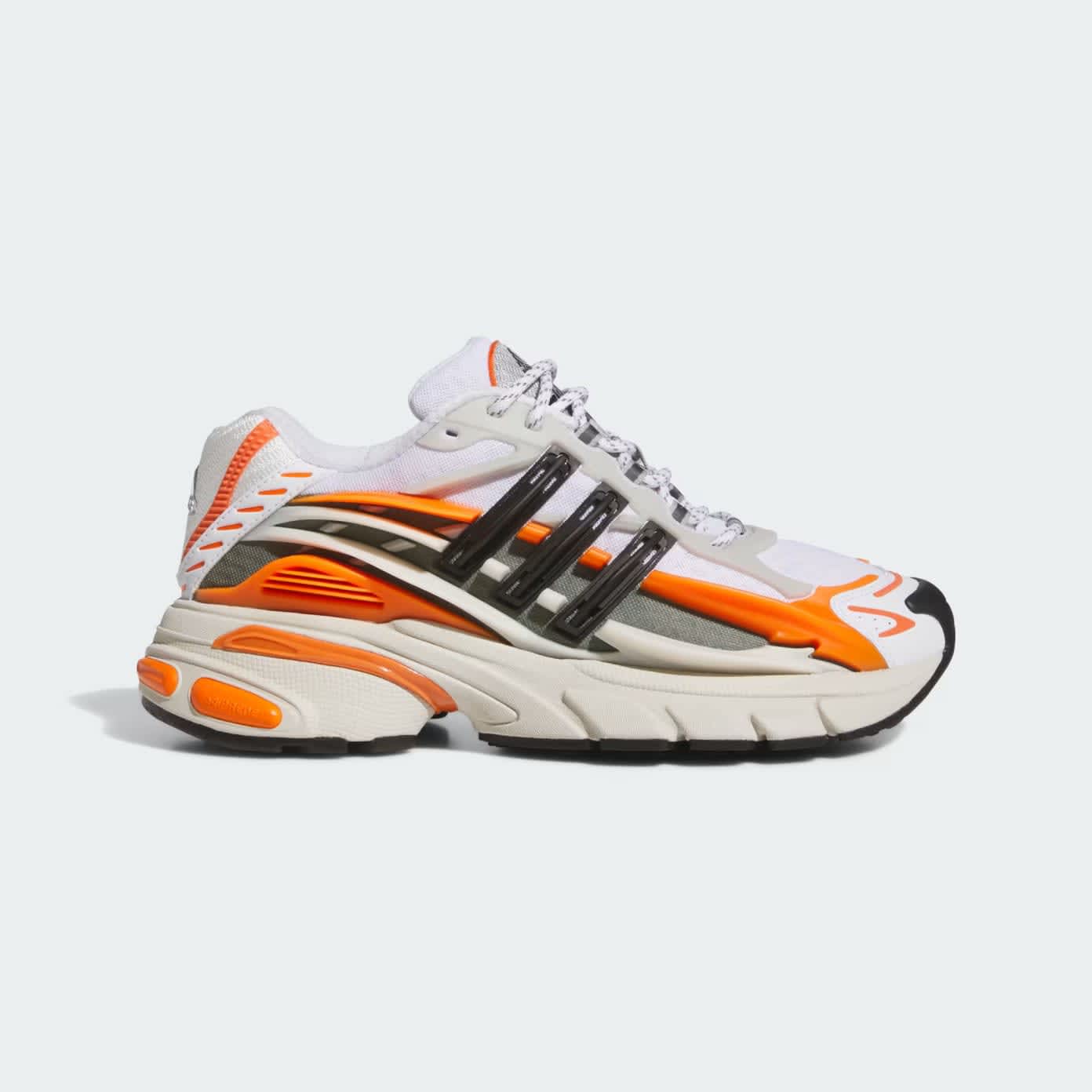 VIRGINIA, Pharrell and the adidas Adistar Jellyfish | Shelflife
