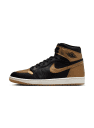 Air Jordan 1 Retro High OG &#039;Black and Gold&#039;