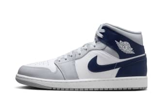 Air Jordan 1 Mid &#039;Midnight Navy&#039;