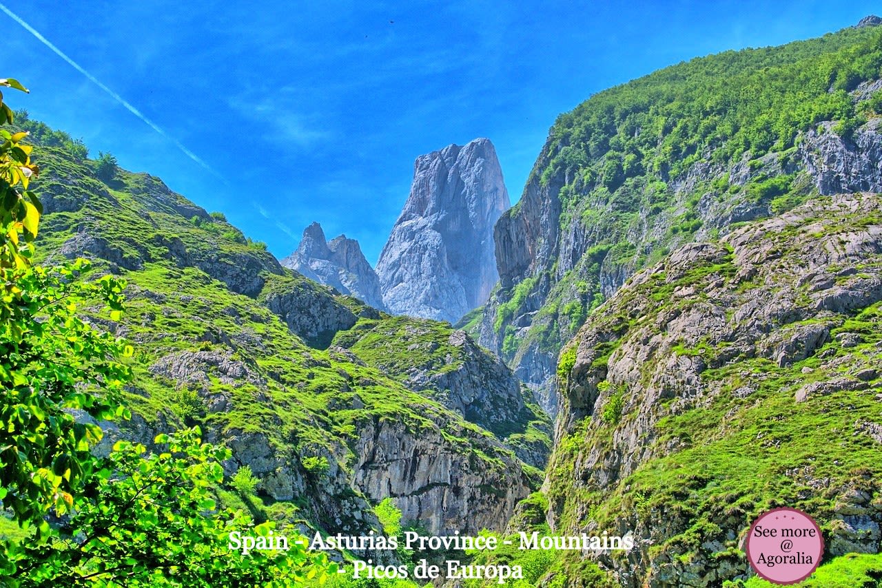 Spain-Asturias-Province-Mountains-Picos-de-Europa