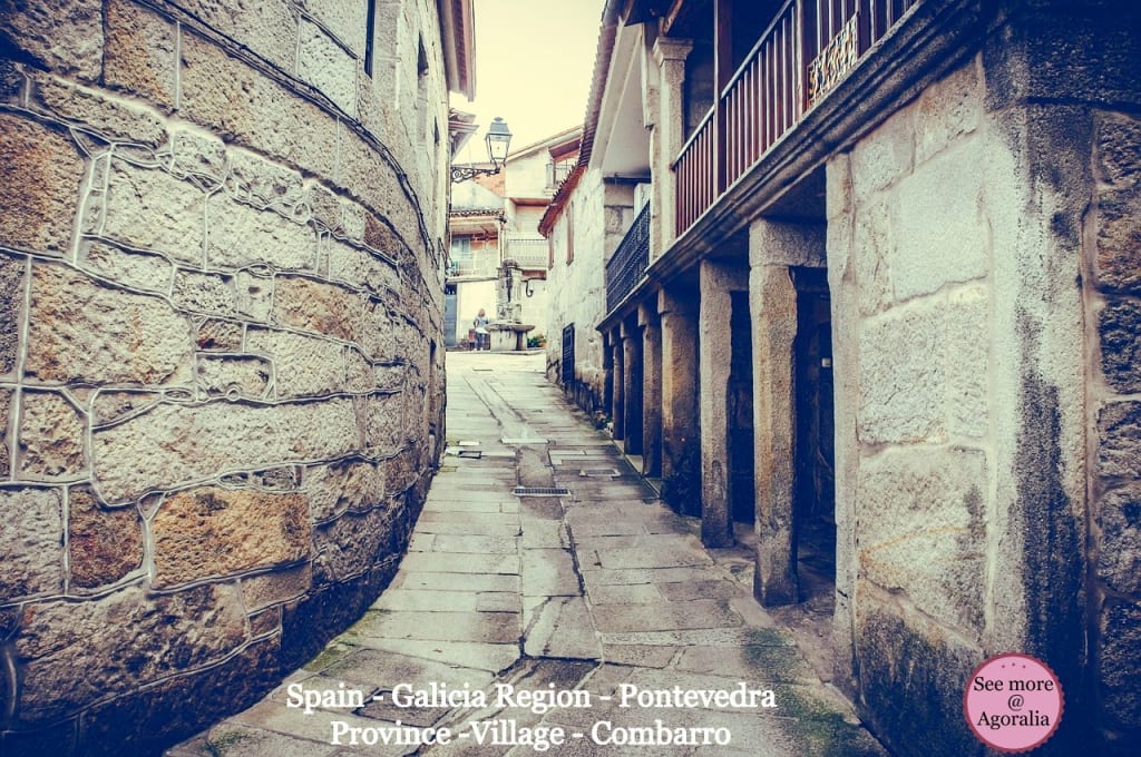 Spain-Galicia-Region-Pontevedra-Province-Village-Combarro