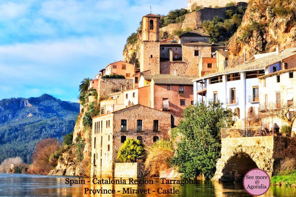 Spain-Catalonia-Region-Tarragona-Province-Miravet-Castle