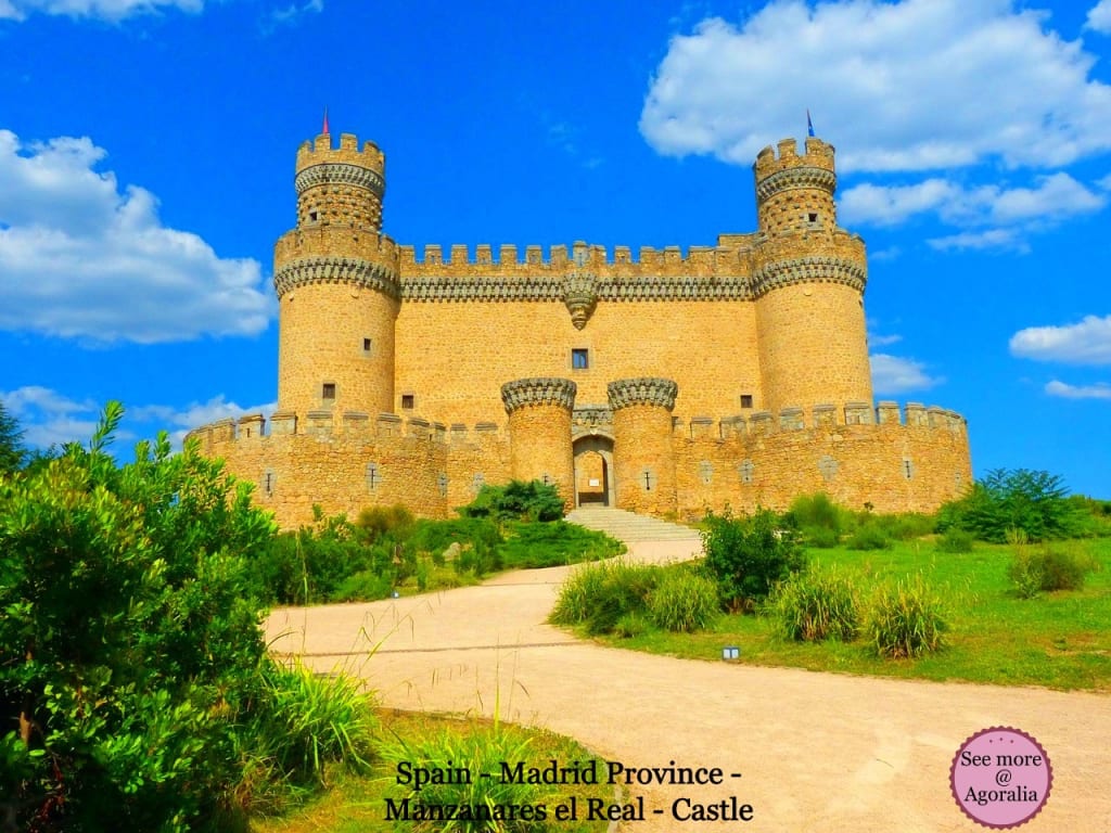 Spain-Madrid-Province-Manzanares-el-Real-Castle