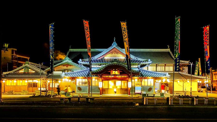 Japan-Kumamoto-Yamagas-natural-hotspring