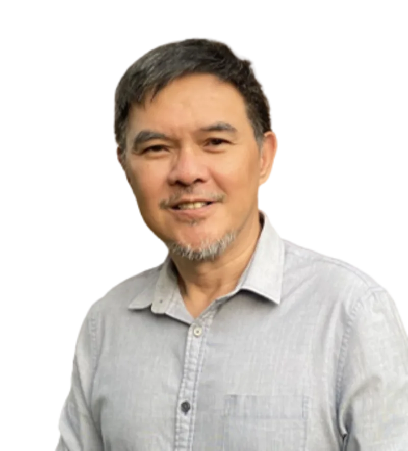 Alex Teoh headshot.