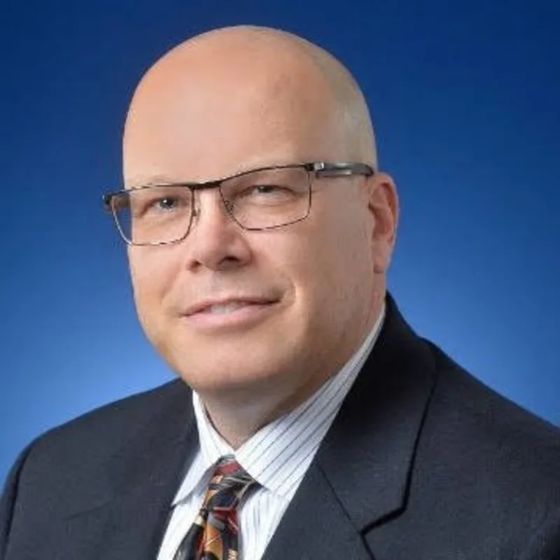 Douglas Dawson headshot.