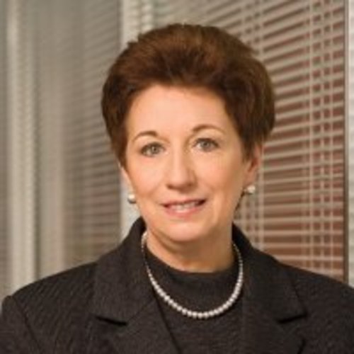 Anne Stevens headshot.