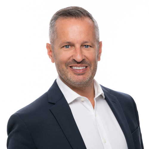 Bernard Gagnon headshot.