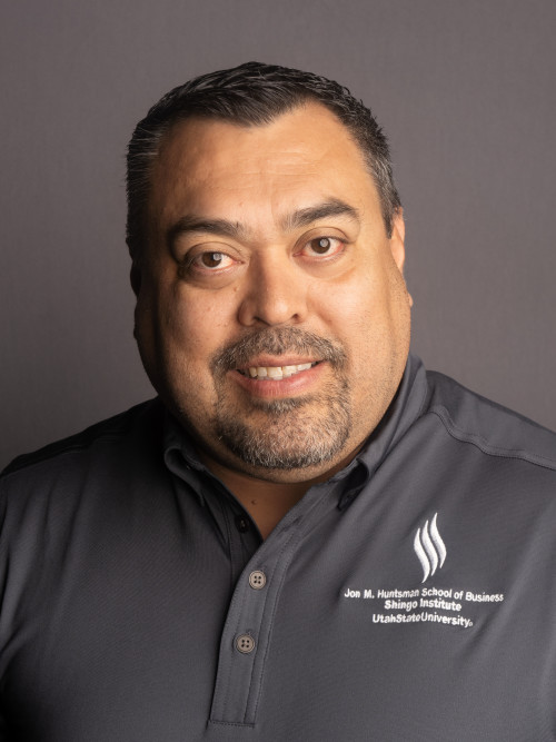 Ricardo Ruiz headshot.