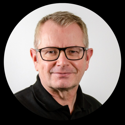 Brendan Hindle headshot.