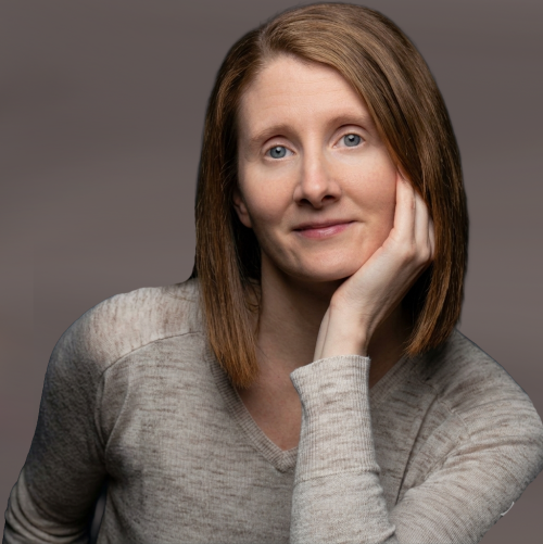 Crystal Heroux headshot.