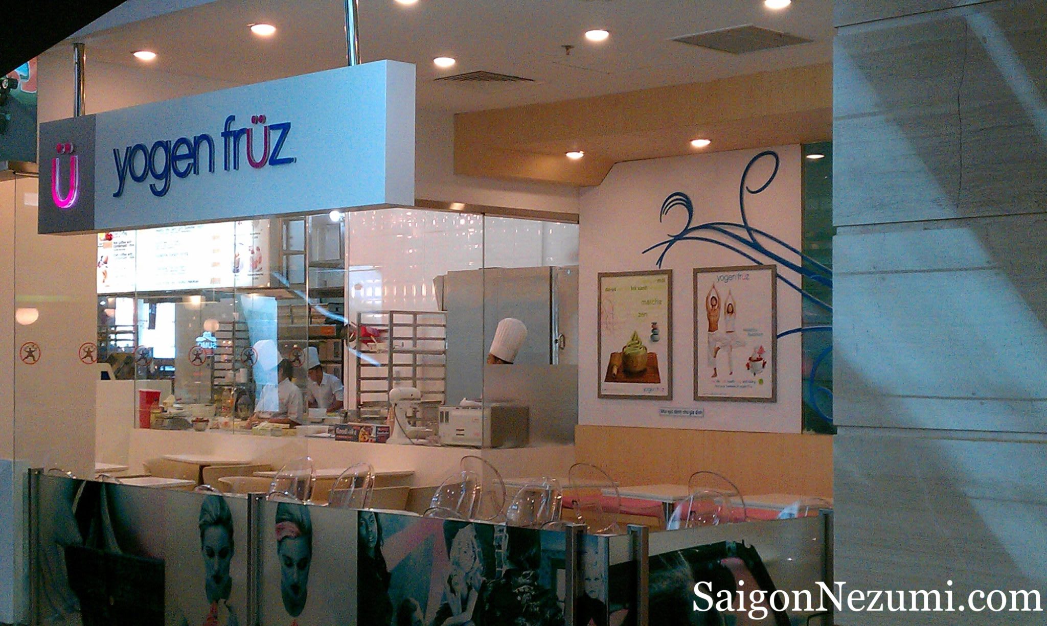 Yogurt Fruz at Vincom Center Food Court