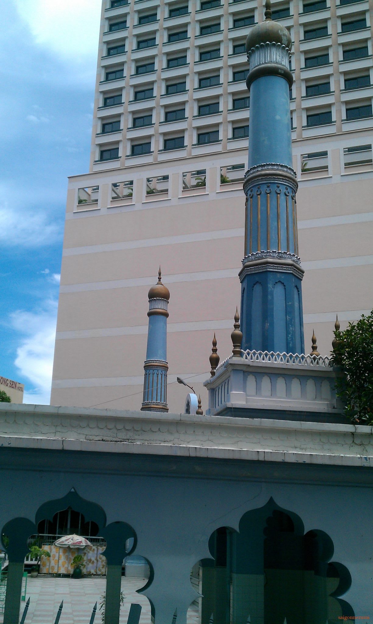 Indian Jamia Muslim Mosque (Saigon, Vietnam)