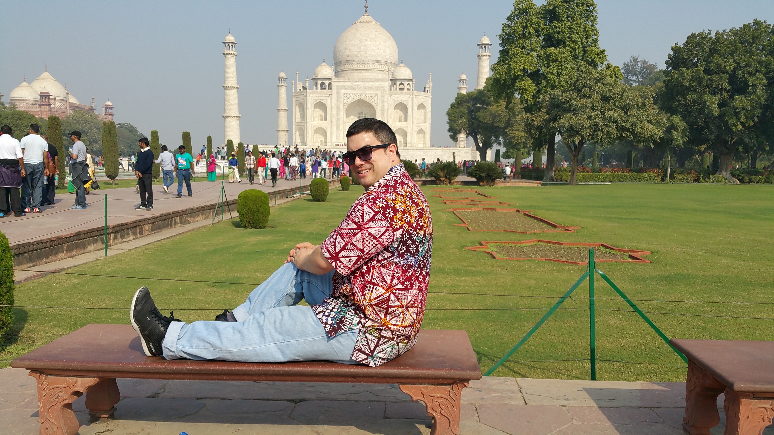 Kevin posing at the Taj Mahal, Agra, India.