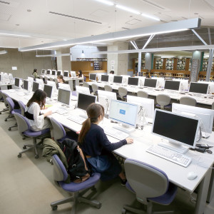 実践女子大学の学生がコネタで教える 実践コネタマップ 日野キャンパス編 実践図鑑 キャンパス編