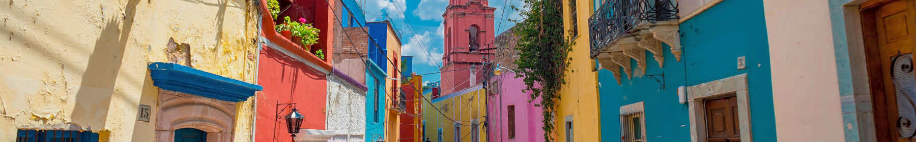 Callejon del Beso, Guanajuato, Mexico