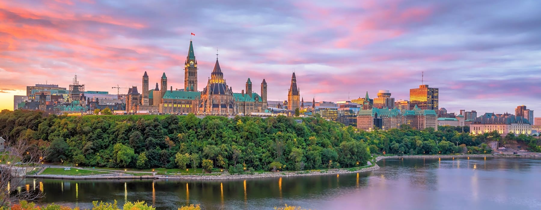  Parliament Hill in Ottawa, Ontario, Canada - Removals UK to Ottawa