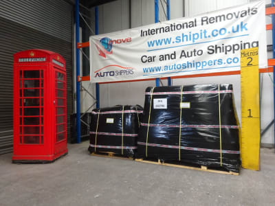 2 pallets, 5.224 cbm, shipped from the UK to Oakville, ON, Canada by 1st Move International
