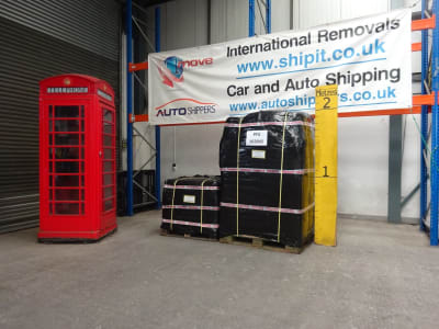 2 pallets, 4.044 cbm, shipped from the UK to Scottsdale, AZ, United States by 1st Move International