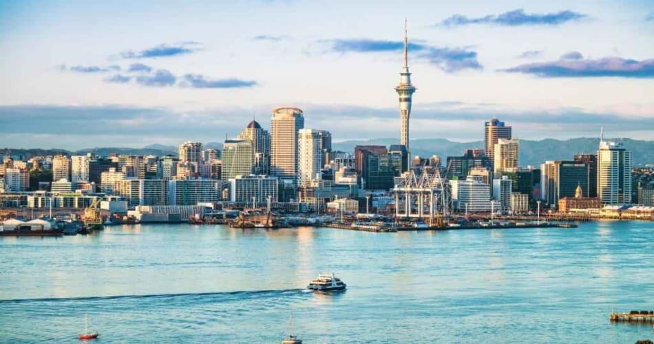 reasons to move to new zealand