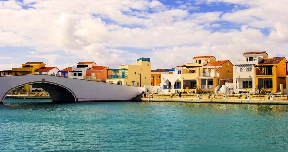 Moving to Cyprus from the UK - Moving Guide